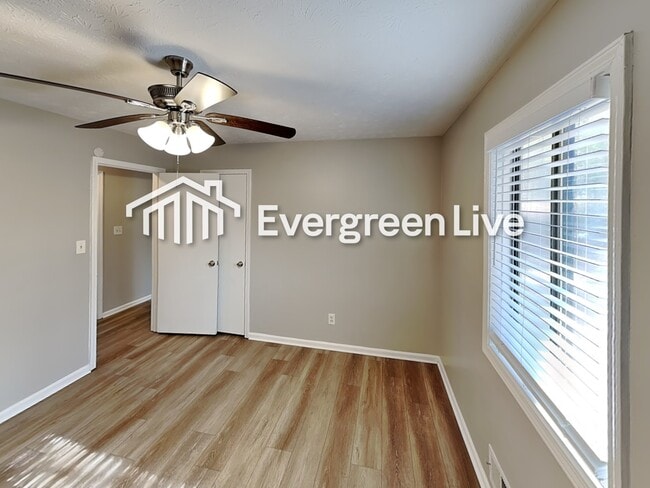 Building Photo - 6335 Cathedral Ln