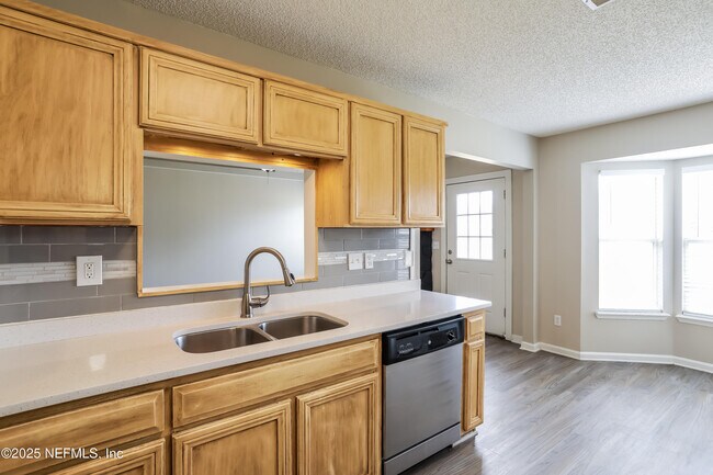 Building Photo - 2944 Whirlaway Ct