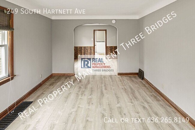 Building Photo - 249 S Hartnett Ave