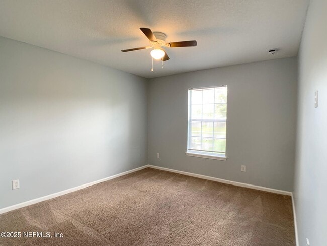 Building Photo - 3201 Deer Creek Dr