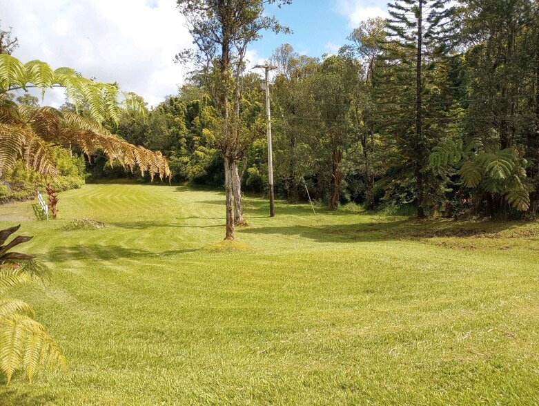 Building Photo - 18-4025 N Glenwood Rd