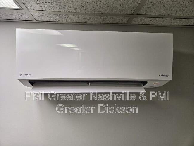 Building Photo - 2619 Carter Ave