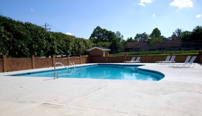 Building Photo - The Brookes Condos 01-15