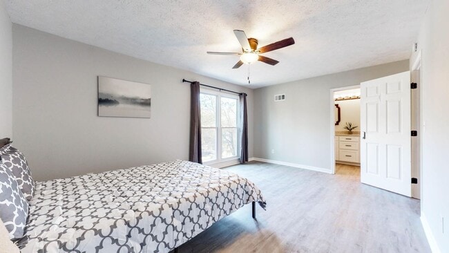 Building Photo - 1671 Canberra Dr