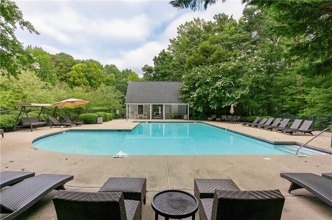 Building Photo - 3760 Peachbluff Ct