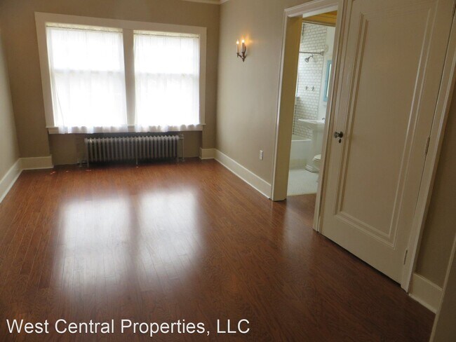 Building Photo - 719 Union St