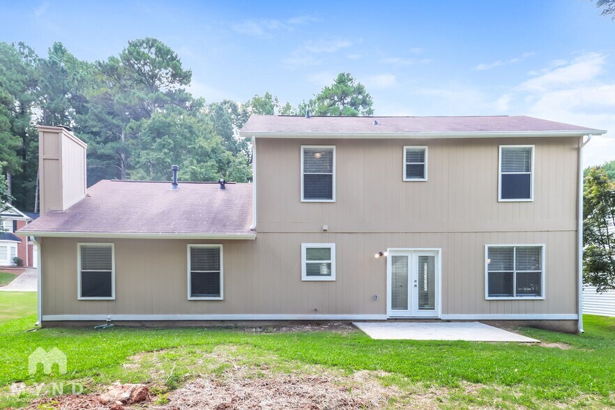 Building Photo - 7138 Lone Oak Trce