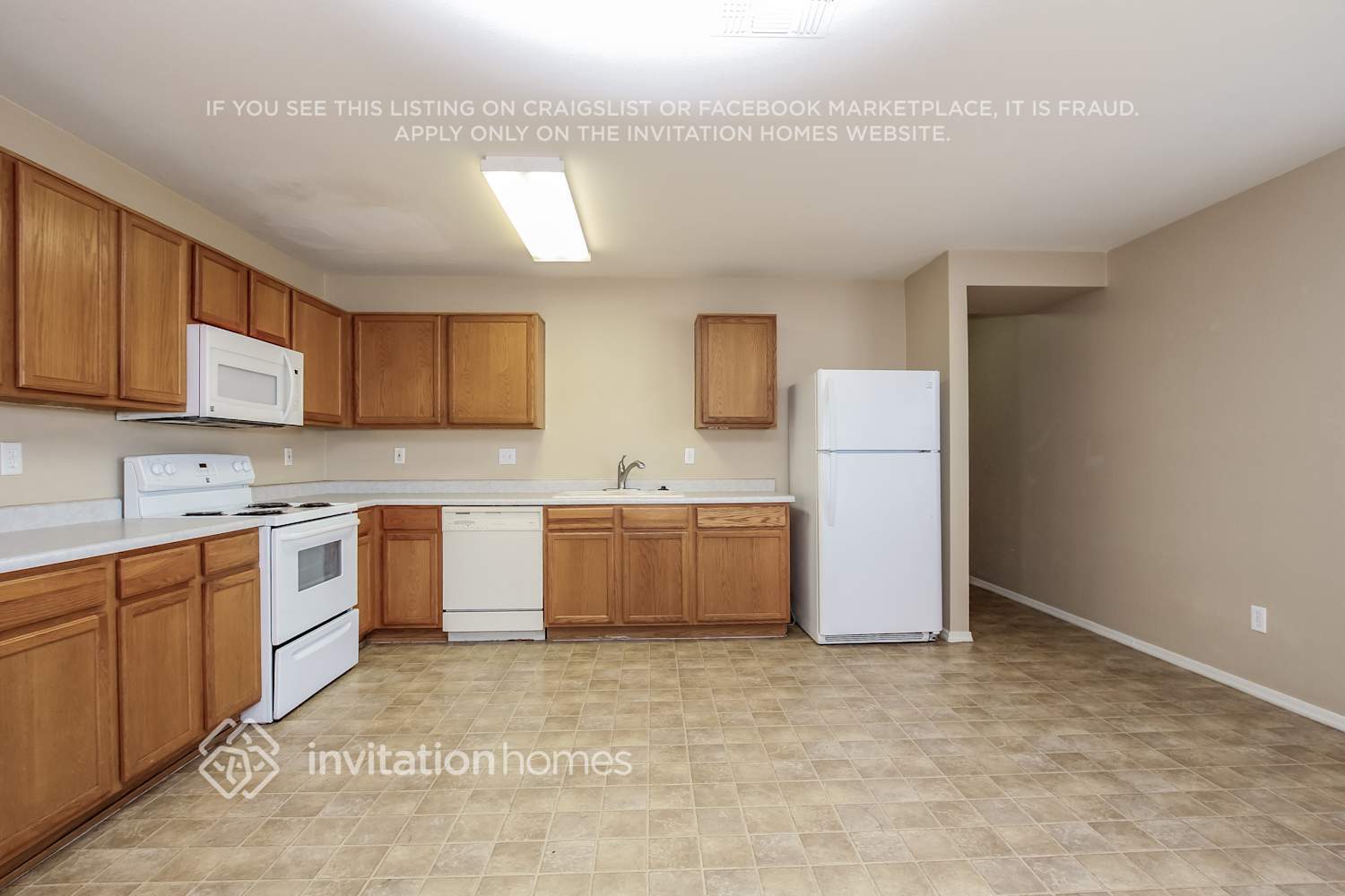 Building Photo - 11530 W Wethersfield Rd