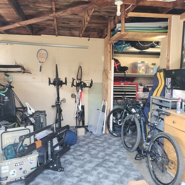 Building Photo - Northpark 3bed 1 bath house, Upgraded in  ...