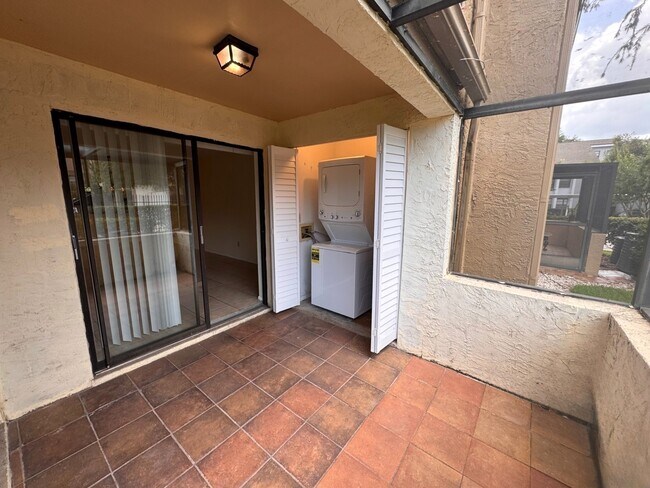 Building Photo - 4989 Puritan Cir