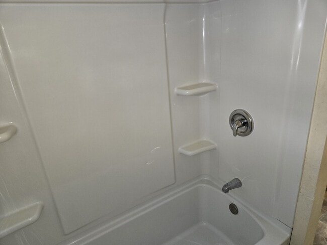 Building Photo - 2203 15th Ave