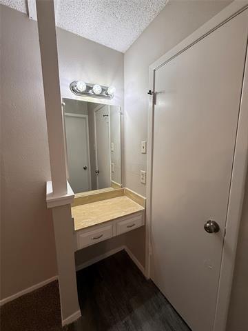 Building Photo - 814 Villa Ridge Dr