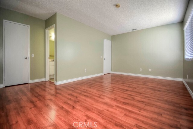 Building Photo - 1644 Carmel Cir E