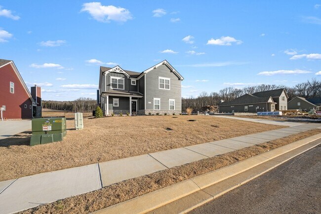 Building Photo - 2626 Unitas Dr