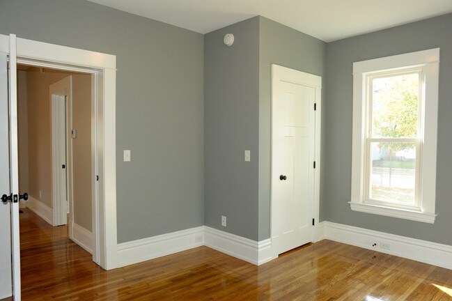 Building Photo - 234 Marion Ave NW