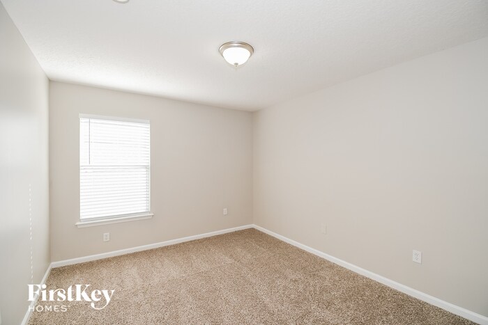 Building Photo - 2684 Creek Ridge Dr
