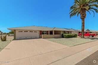 Building Photo - 15602 N 105th Dr