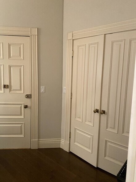 *Pictures are representative samples of the advertised unit. In some cases, the actual units you tou - 259 Marlborough St