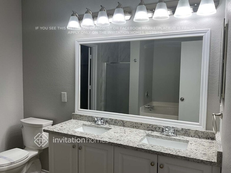 Building Photo - 3012 Cesareo Dr