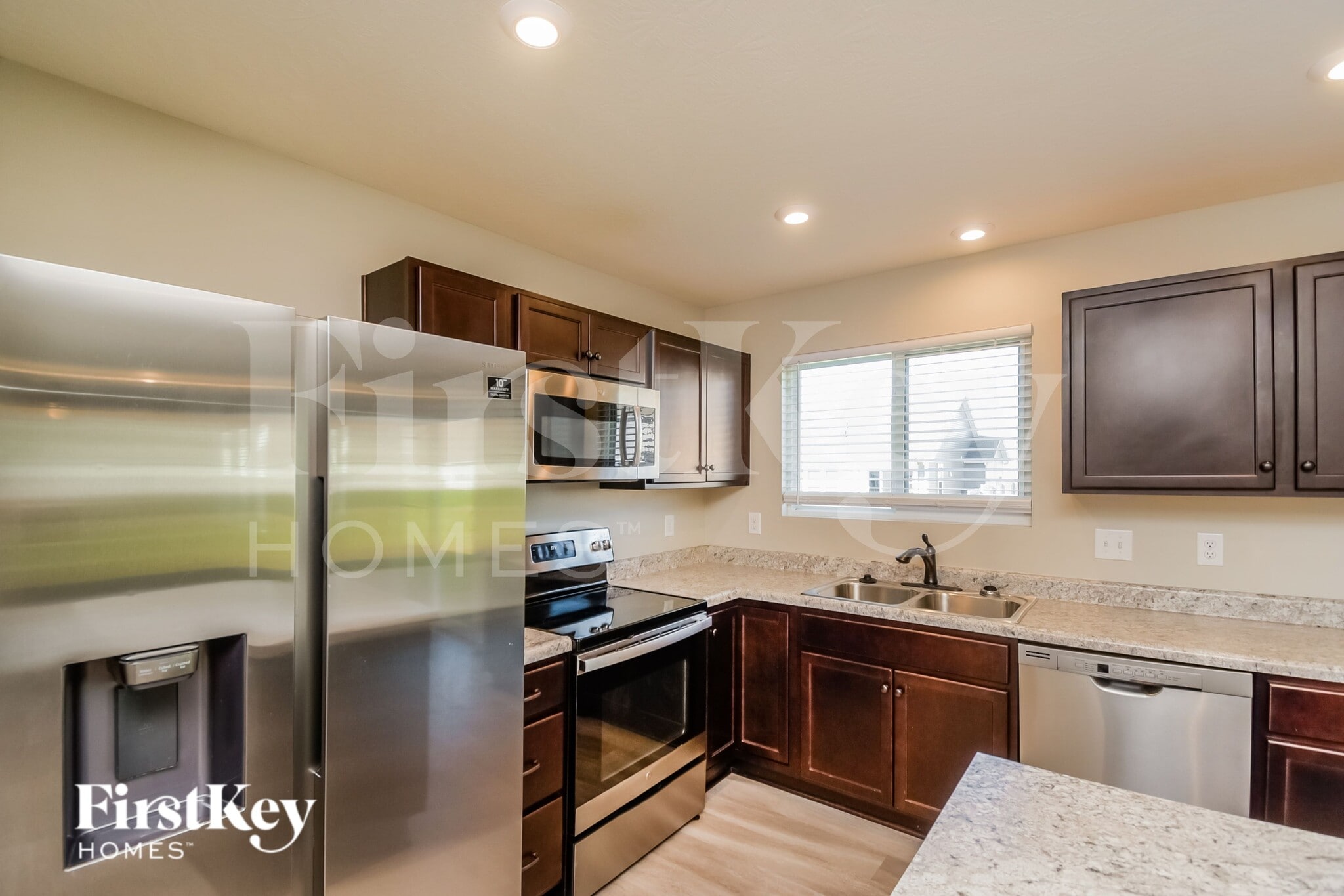 Building Photo - 5510 Wood Spg Ln