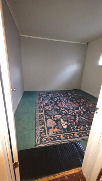 Building Photo - 105 19th St