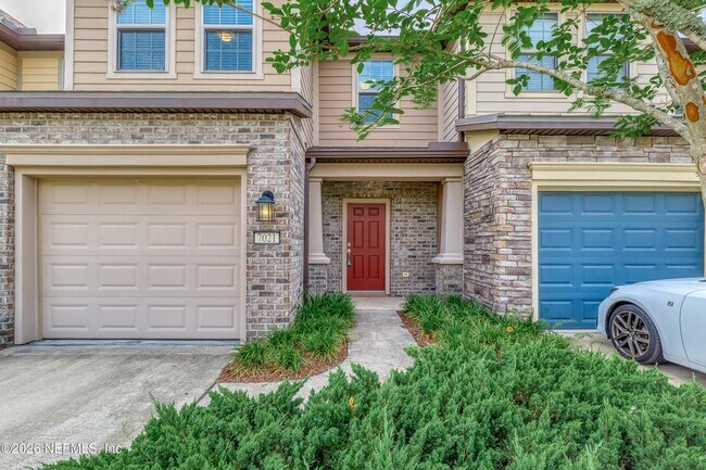 Building Photo - 7021 Buroak Ct