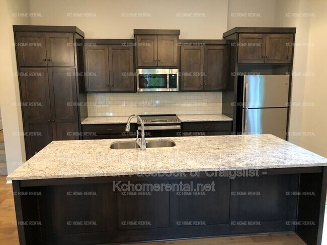 Building Photo - 3931 Genessee St