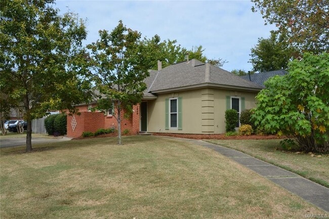 Building Photo - 1952 Woodrun Dr