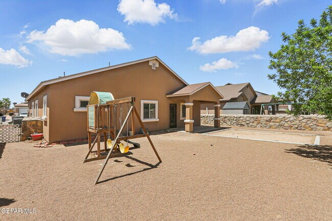 Building Photo - 14329 Owl Point Ave