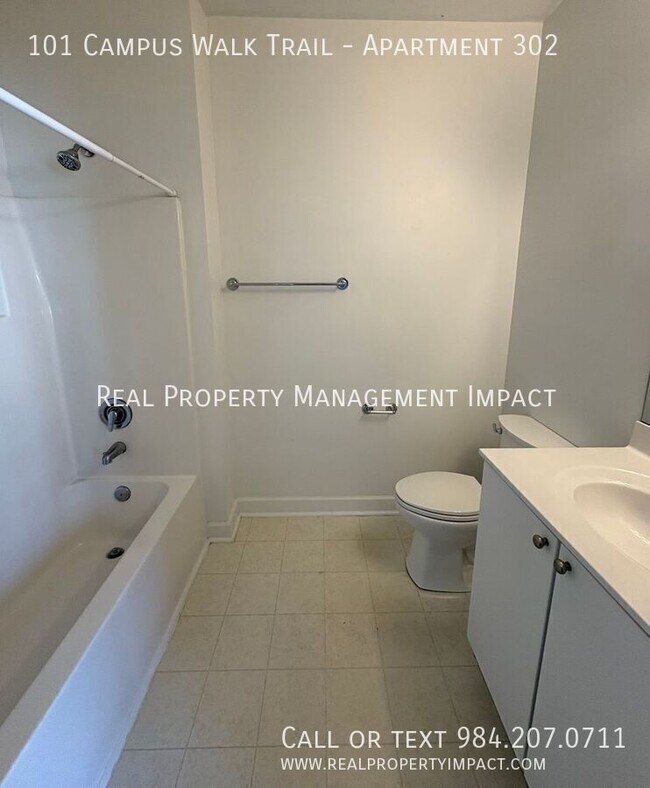 Building Photo - 101 Campus Walk Trl