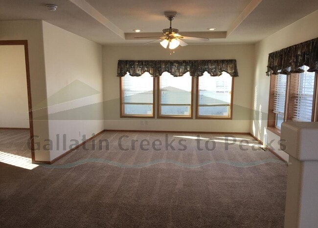 Building Photo - 4 Bedroom 2 Bathroom Rabel Lane Home