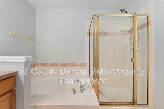 Building Photo - 6224 Secrest St