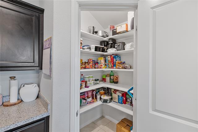 Building Photo - 16429 Porterfield Ln