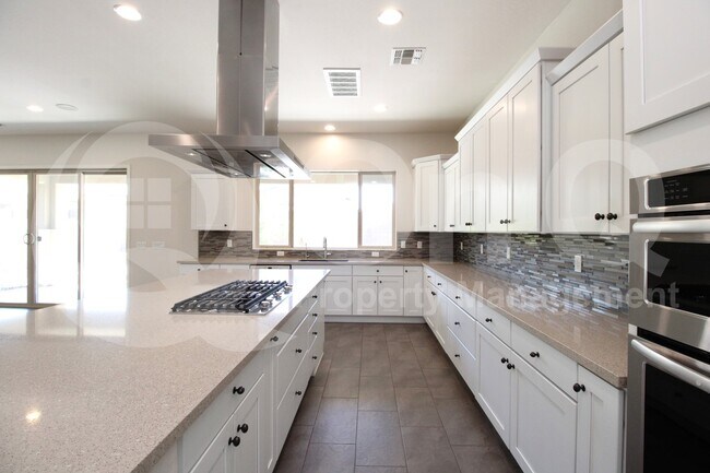 Building Photo - 3469 E Orleans Dr