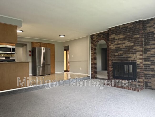 Building Photo - 45299 Indian Creek Dr