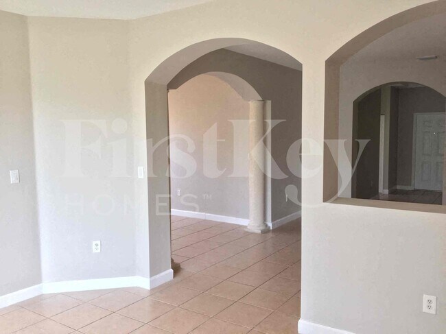 Building Photo - 10773 SW 245th St