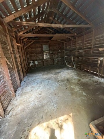 Building Photo - 322 W Austin St