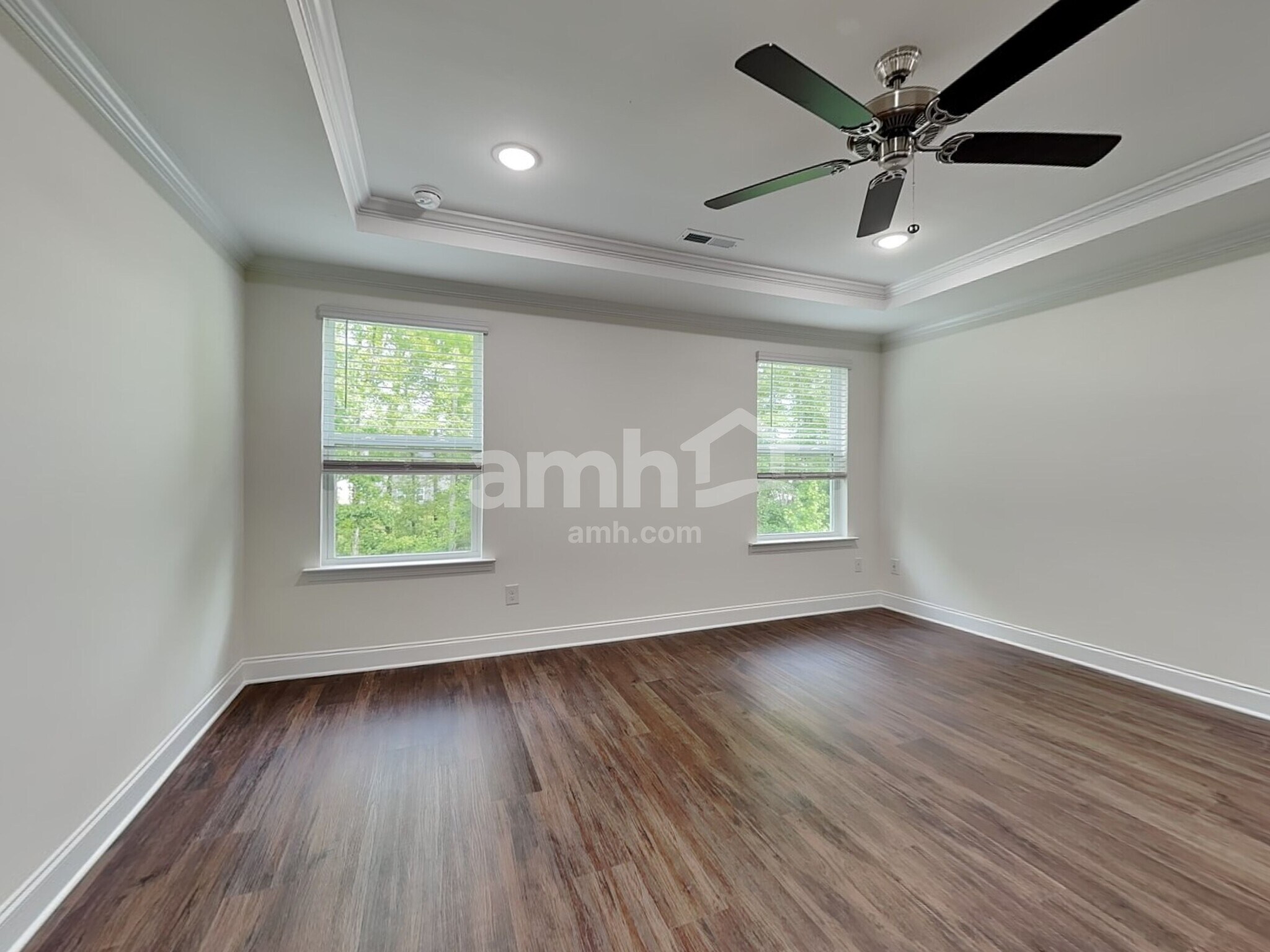 Building Photo - 14026 Belle Mont Dr