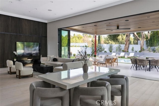 Building Photo - 22020 Alizondo Dr