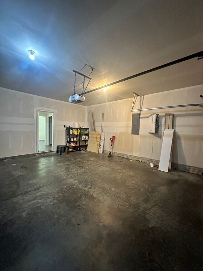 Building Photo - 11812 Beacon Ct