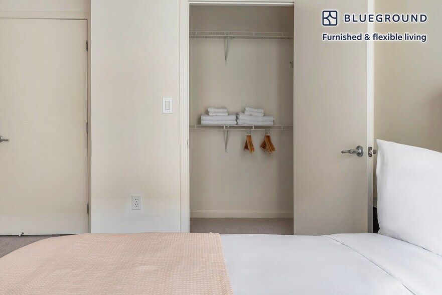 Building Photo - 754 The Alameda