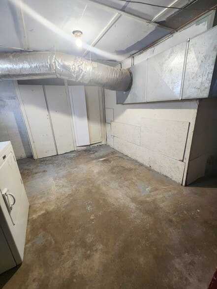 Building Photo - 2601 N Heald St