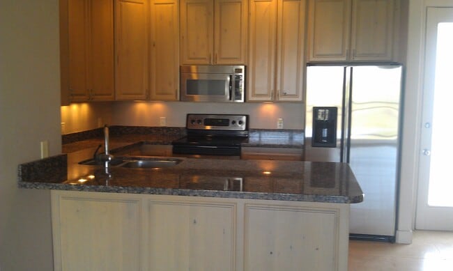 Building Photo - Condo on Sunbrook Golf Course