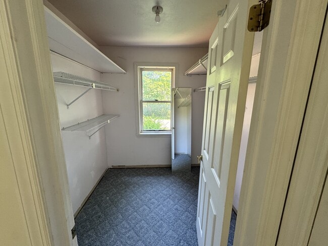 Building Photo - 103 Terrace View Dr
