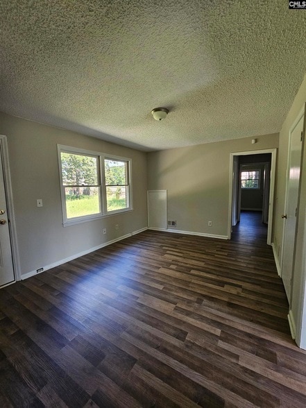 Building Photo - 3924 Trotter Rd
