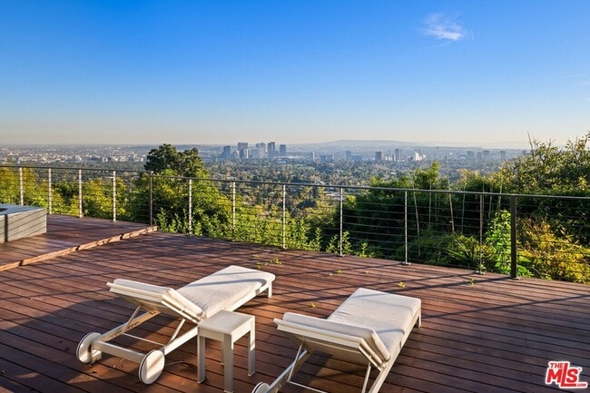 Building Photo - 10134 Angelo View Dr