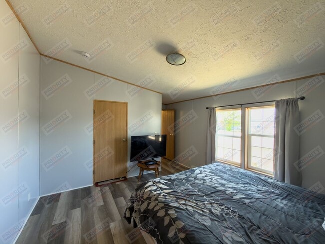 Building Photo - 1302 Orchid Ln