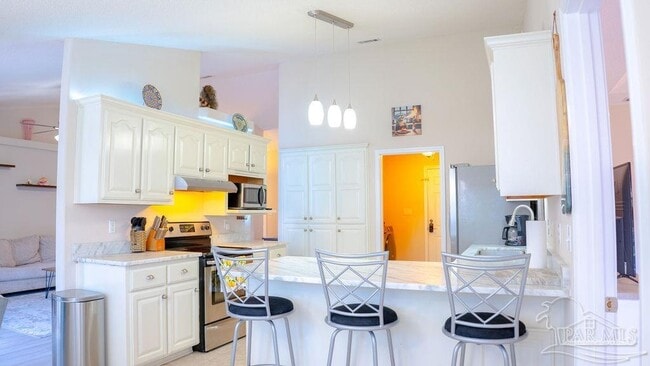 Building Photo - 2661 Hidden Estates Cir