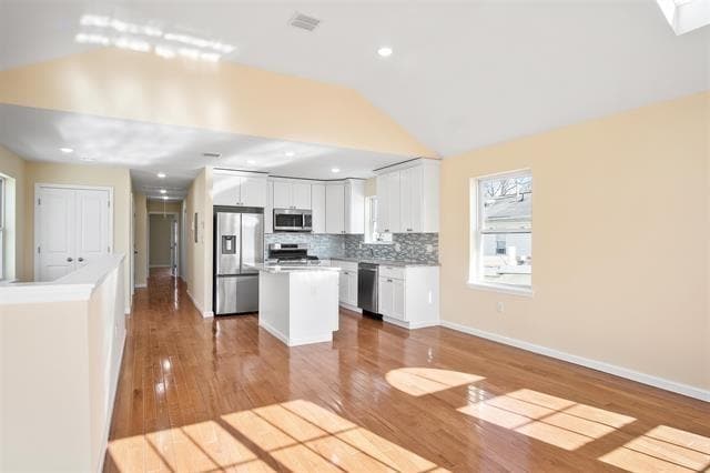 Building Photo - 81 W 20th St