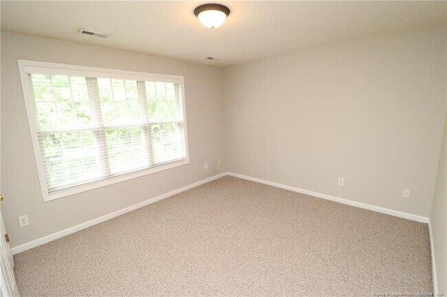 Building Photo - 510 Wheeling Cir